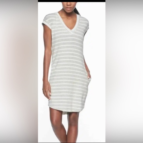 🦋Athleta Dress - Picture 1 of 17